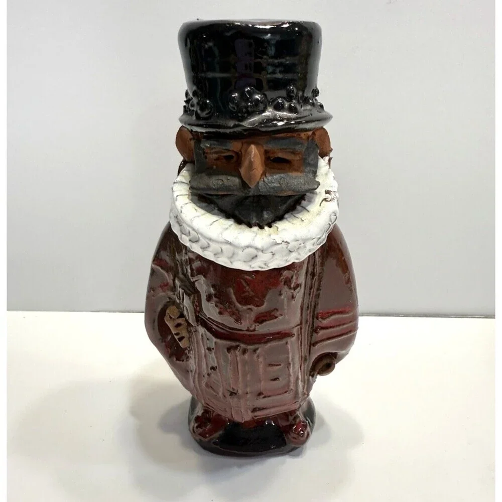 Vintage Chelsea Pottery England Studio Figure Tower Guard Red 7.5